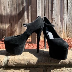 Pleaser heels black suede